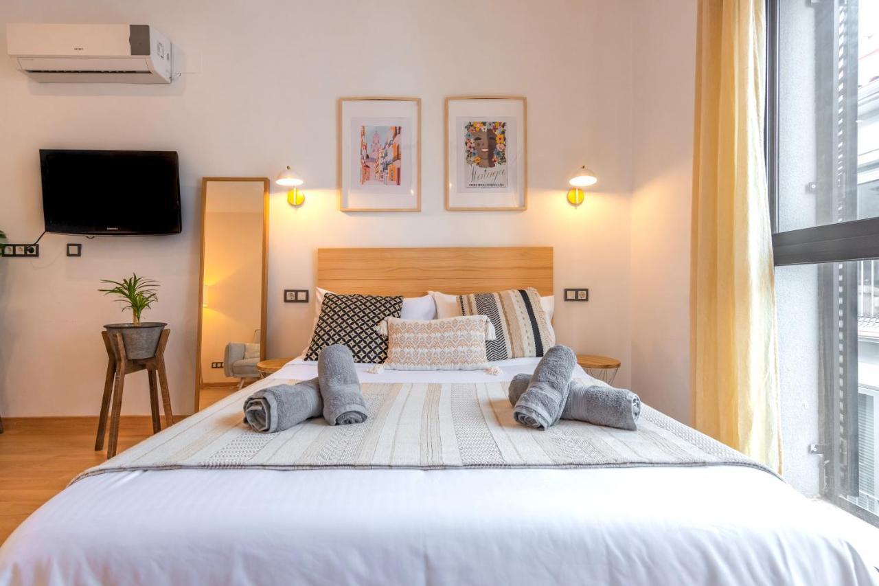 Romantic Studio In The Center By Rems Malaga Bagian luar foto